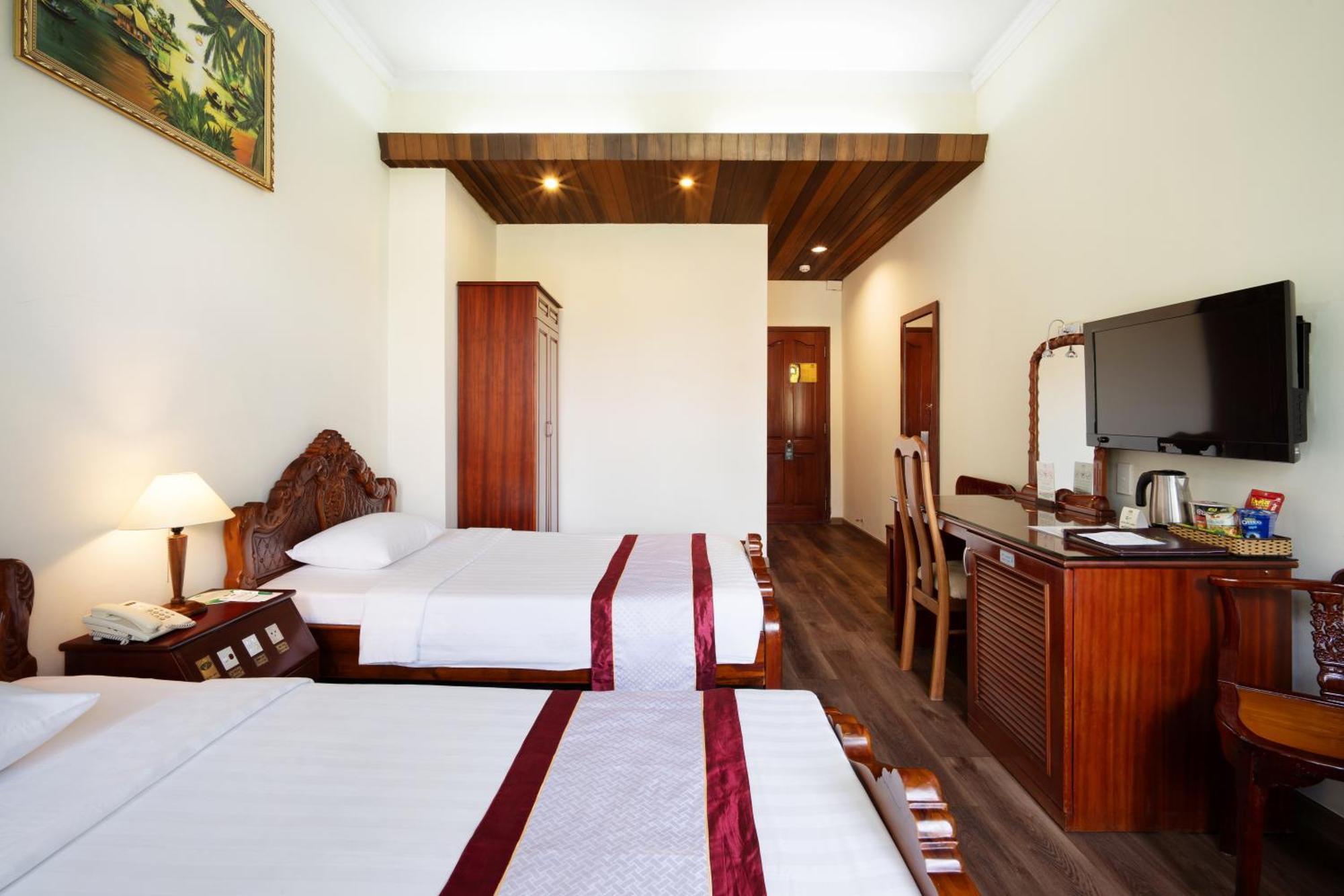 Khách sạn Victory Sai Gon 4*
